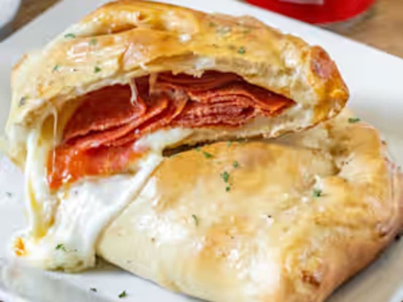 Pepperoni Calzone