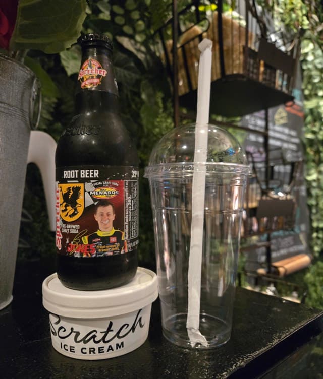 Ice Cream Float Kit 🍺